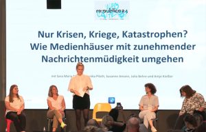 Screenshot of the video at Re:publica 2024 on the topic "Only crises, wars, catastrophes? How media companies are dealing with increasing news fatigue