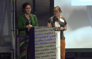 Screenshot of the video at Re:publica 2024 on the topic of "How is journalism in Germany?"