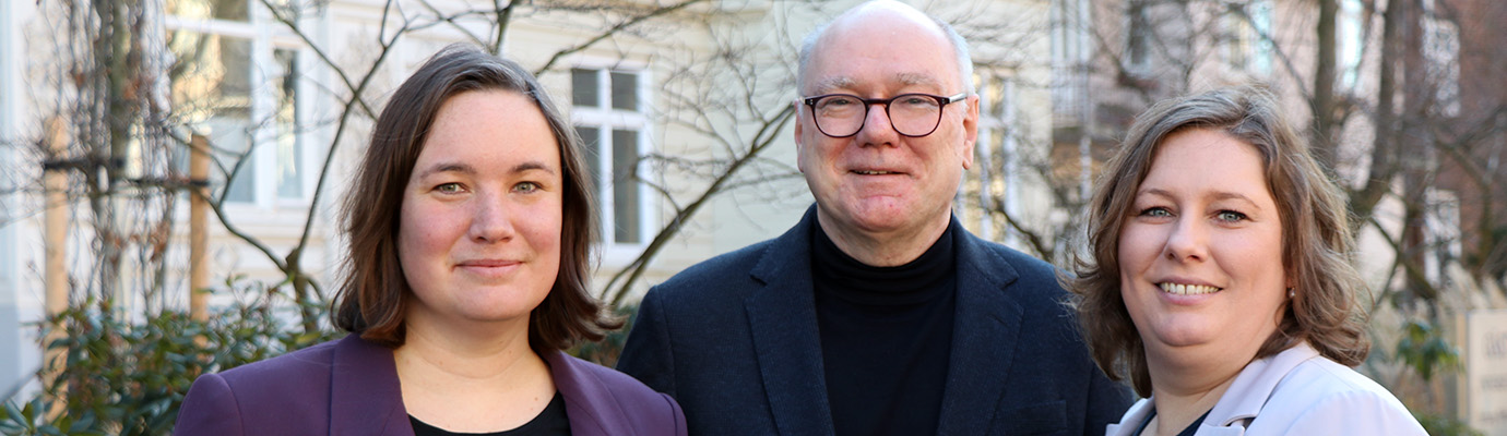 Group picture with Judith Möller, Wolfgang Schulz and Kristina Hein